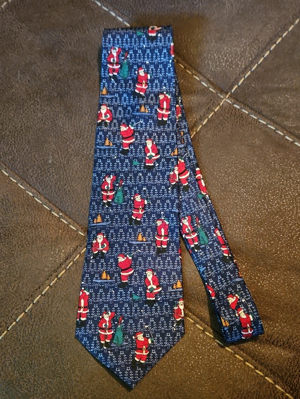 Noel Men's Navy Santa Print Tie with Red Accents